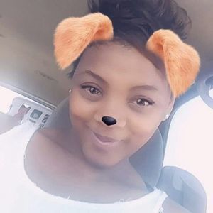 Meet your Posher, Bee